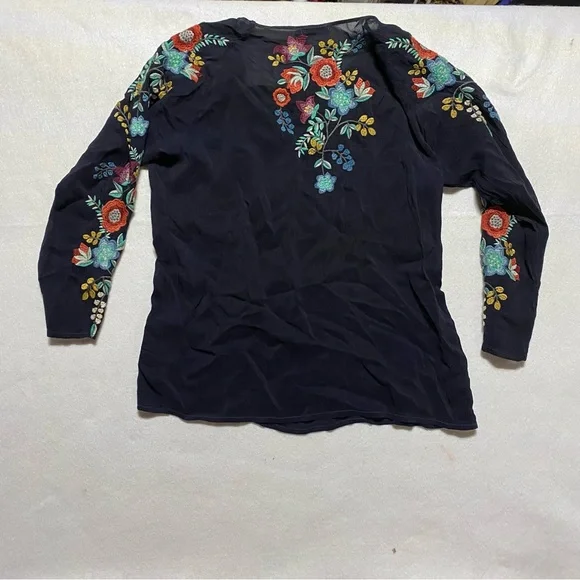 Johnny Was Kikimu Floral Embroidered Blouse XS - Picture 5 of 9